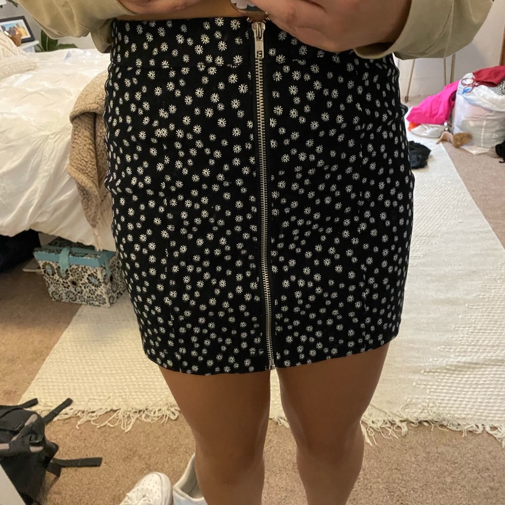 Skirt!!